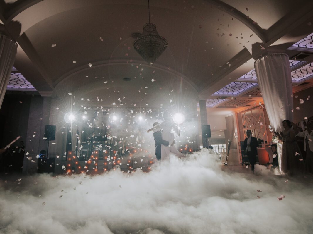 cieżki dym do pierwszego tqańca i wulkany sceniczne 5